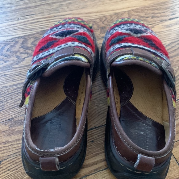 Born serape blanket mule shoes. Size 8/39 - Picture 4 of 7